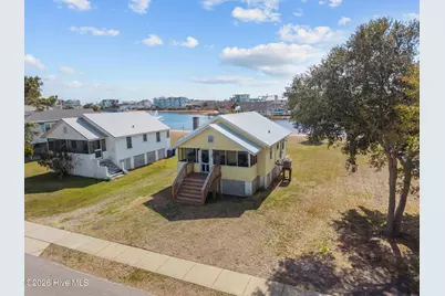 305 Atlanta Avenue, Carolina Beach, NC 28428 - Photo 1