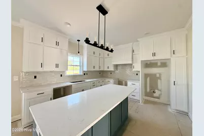 7637 Sweetwater Drive, Nashville, NC 27856 - Photo 8