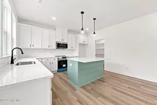 4142 Dixon Rd, Grimesland, NC 27837 - Photo 14