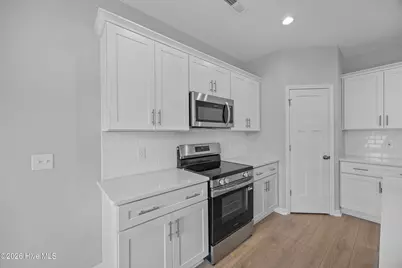 405 Alice Lane, Burgaw, NC 28425 - Photo 18