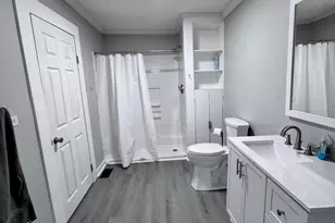 305 E Oak St, Lake Waccamaw, NC 28450 - Photo 24