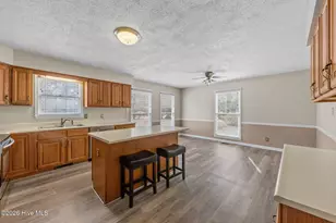 30080 Deercroft Dr, Wagram, NC 28396 - Photo 8
