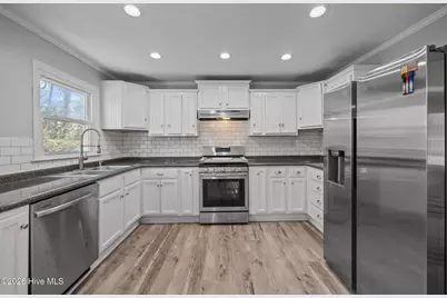 120 Jupiter Trail, Jacksonville, NC 28546 - Photo 2
