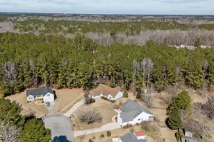 205 Dobbs Spaight Rd, New Bern, NC 28562 - Photo 6