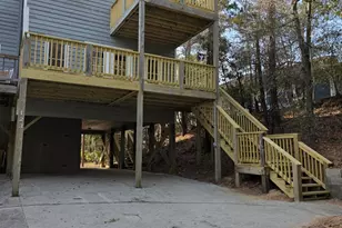 123 Jackson Ave, Emerald Isle, NC 28594 - Photo 2