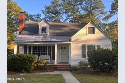 795 N May Street, Southern Pines, NC 28387 - Photo 1