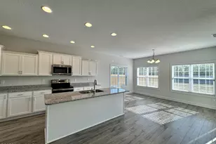592 Appalachian Trl S, Jacksonville, NC 28546 - Photo 4