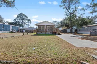 6921 Pearl St SW, Ocean Isle Beach, NC 28469 - Photo 20