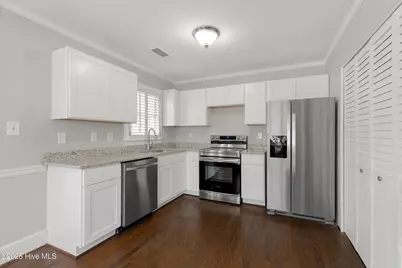 418 S 3rd Street #A, Wilmington, NC 28401 - Photo 8