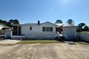 212 Sunset Dr, Williamston, NC 27892 - Photo 8