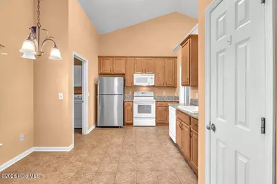 501 Sandpiper Bay Drive SW, Sunset Beach, NC 28468 - Photo 8