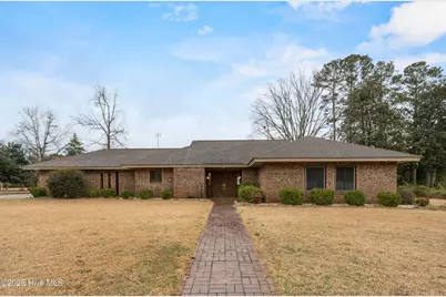 616 E Murphy Street, Wallace, NC 28466 - Photo 2
