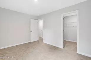 405 Oak Knl Dr, Jacksonville, NC 28546 - Photo 22