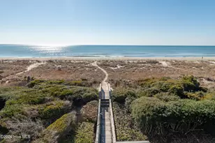 855 Ocean Blvd W, Holden Beach, NC 28462 - Photo 2