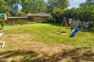 321 Circle Dr, Ahoskie, NC 27910 - Photo 4