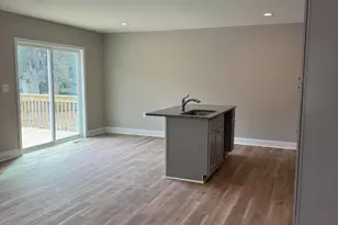 565 S Glover St, Southern Pines, NC 28387 - Photo 4