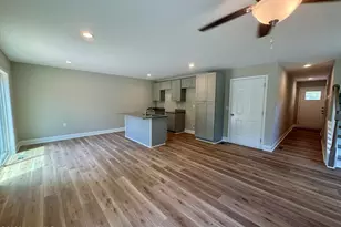 565 S Glover St, Southern Pines, NC 28387 - Photo 4