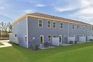 600 Sandy Holw Dr, Jacksonville, NC 28540 - Photo 2