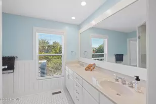 16 Water Thrush Ct, Bald Head Island, NC 28461 - Photo 32
