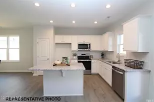 139 Cordgrass Ct, Smithfield, NC 27577 - Photo 4