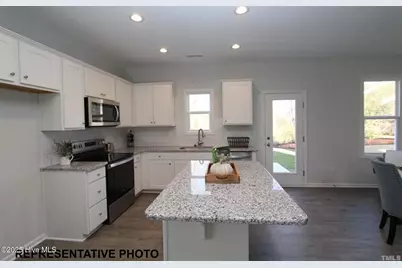 139 Cordgrass Court, Smithfield, NC 27577 - Photo 2