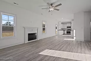 138 S View Spur Rd, Raeford, NC 28376 - Photo 6