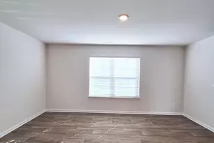 4103 Laurel Rdg Dr, Greenville, NC 27834 - Photo 2