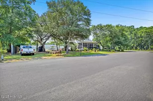 705 Cypress Lakes Cir SE, Bolivia, NC 28422 - Photo 52