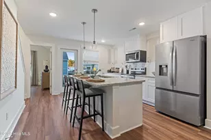 69 W Pioneer Wy, Hampstead, NC 28443 - Photo 2