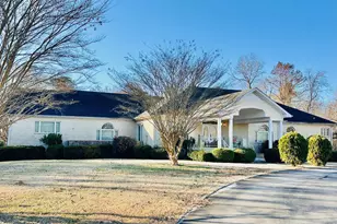 152 Shady Oak Dr, Hertford, NC 27944 - Photo 1