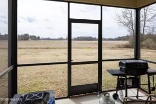129 Cedar Lake Ln, Clinton, NC 28328 - Photo 36