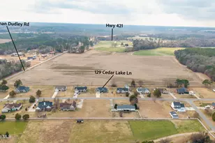 129 Cedar Lake Ln, Clinton, NC 28328 - Photo 6