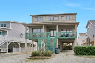 210 E 2nd St, Ocean Isle Beach, NC 28469 - Photo 2
