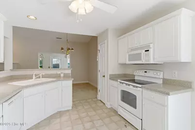 5243 Minnesota Drive SE, Southport, NC 28461 - Photo 14