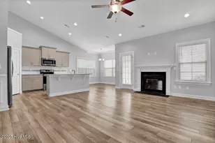 95 Collins Wy, Hampstead, NC 28443 - Photo 4