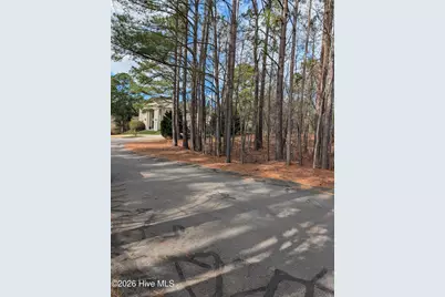 102 Bancroft Court, West End, NC 27376 - Photo 2