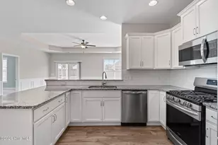 6413 Pinnacle Point, Leland, NC 28479 - Photo 12