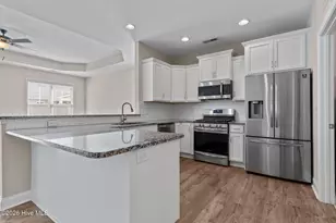 6413 Pinnacle Point, Leland, NC 28479 - Photo 10