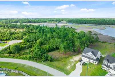 276 E Ivybridge Drive, Hubert, NC 28539 - Photo 16