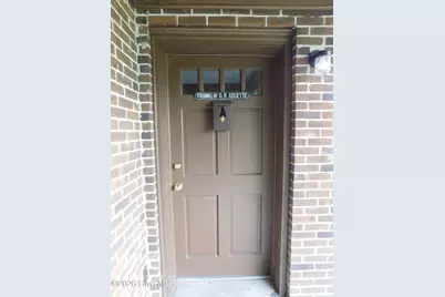 821 Queen Street #A, New Bern, NC 28560 - Photo 2