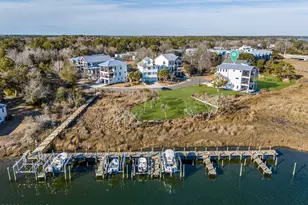 113 Diamond Pt Ct, Surf City, NC 28445 - Photo 6