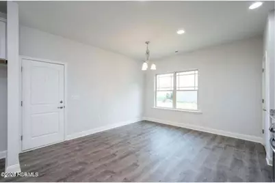 187 Seashore Street, Grimesland, NC 27837 - Photo 8
