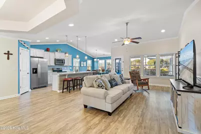 925 Harwick Court SW, Ocean Isle Beach, NC 28469 - Photo 8