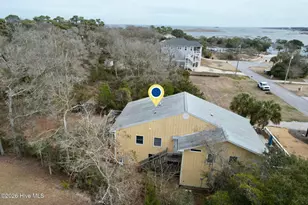 7028 Archers Creek Dr, Emerald Isle, NC 28594 - Photo 2