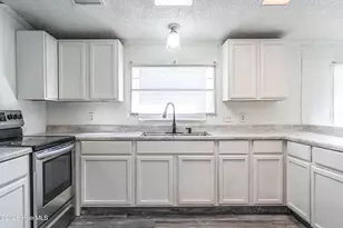 123 Hailey Ames St, Hoffman, NC 28347 - Photo 8