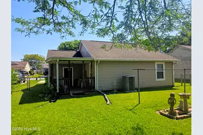 3611 Windy Trail, New Bern, NC 28560 - Photo 4