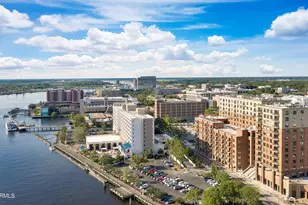 240 N Water St, Wilmington, NC 28401 - Photo 1