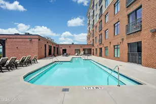 240 N Water St, Wilmington, NC 28401 - Photo 4