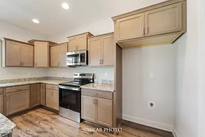 763 Secession Lane, Jacksonville, NC 28546 - Photo 18