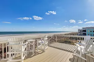 809 B Ocean Blvd, Holly Ridge, NC 28445 - Photo 2